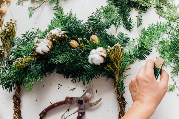 Pamuk ile Noel çelenk