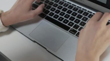 Ofiste çalışan ya da uzay coworking