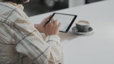 Ofiste çalışan ya da uzay coworking