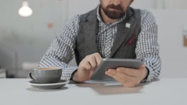 Ofiste çalışan ya da uzay coworking