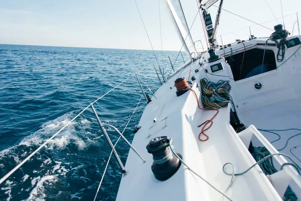 Sailing Yacht Boat Going Forward Sea — Stock Photo, Image