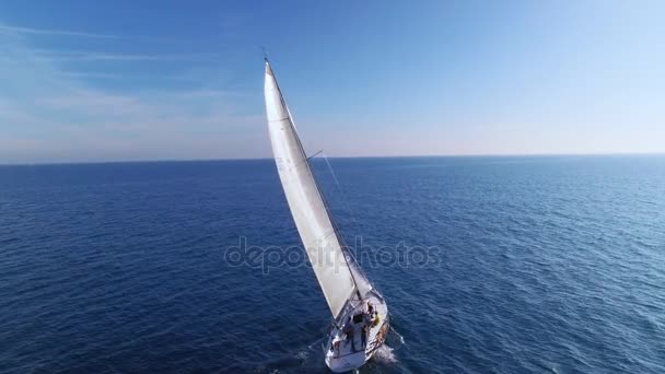 Training on race sailboat in open sea — Stock Video