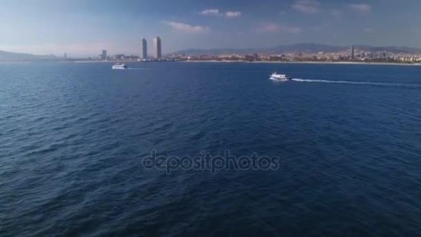 Entrenamiento en regata velero en mar abierto — Vídeo de stock