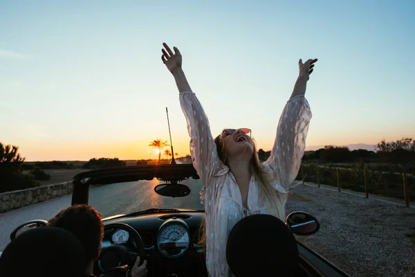 Couple hipsters in love ride convertible in summer — Stock Photo, Image