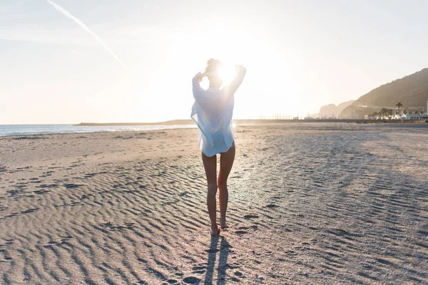 Silhouette Einer Schönen Jungen Frau Oder Eines Mädchens Sexy Und — Stockfoto