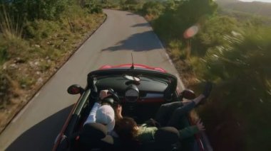Ömür boyu Cabrio araba seyahat