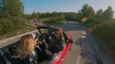 Ömür boyu Cabrio araba seyahat