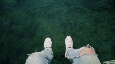 Gölü kristal su ile soğutma