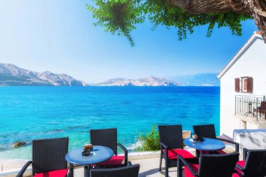 geleneksel Avrupa mediterran bir yaz teras sahil görünümünü