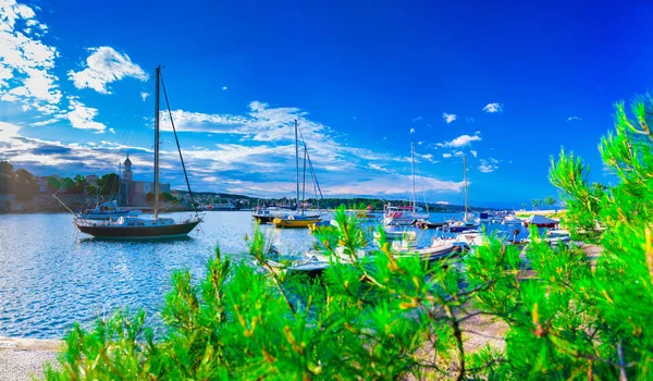 Wunderschöne romantische Sommerabend Landschaft Panorama Küste ein — Stockfoto