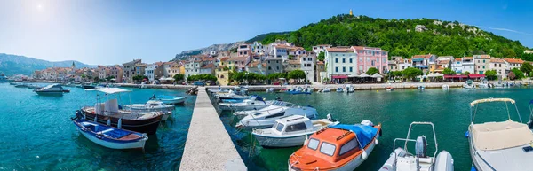 Wunderschöne romantische Sommernachmittagslandschaft Küste — Stockfoto