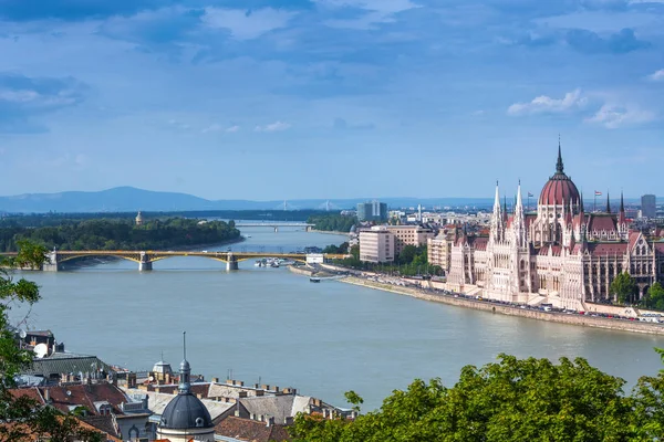 匈牙利首都布达佩斯城市全景景观 — 图库照片