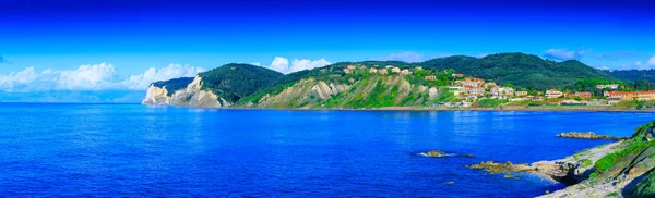 Hermoso paisaje marino panorámico de verano. Vista del vill del resort —  Fotos de Stock