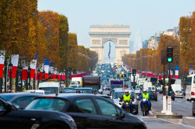 Avenue Champs Elysees - ünlü bir turistik konumlar