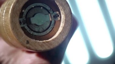 Ağır çekimde baharat ekleme