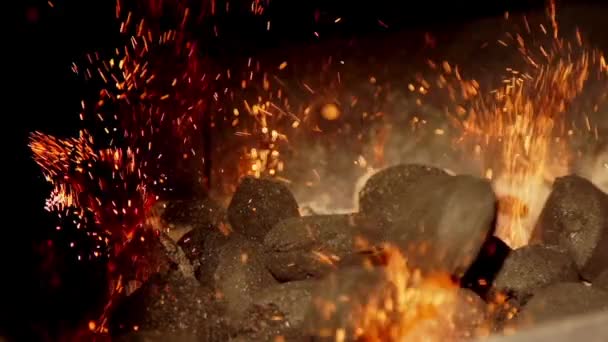 Burning coals in slow motion — Stock Video
