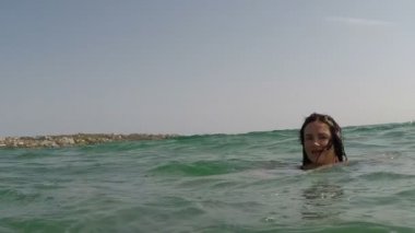 Deniz suyu kadın Yüzme