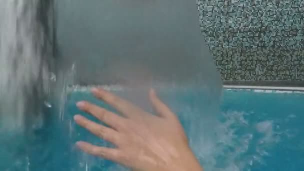 Famale Hand Touching the Blue Water — Stock Video