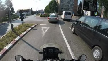 Araba kaza ağır çekim çarpışma enkazı