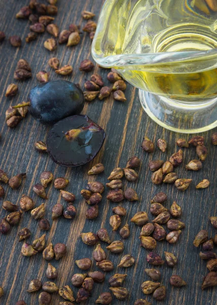 Üzüm tohum ve doğal üzüm çekirdeği yağı