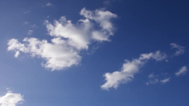 Día soleado luz nubes tiempo lapso — Vídeo de stock