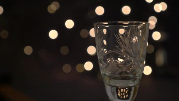 シャンパンとガラスのオーバーフロー — ストック動画