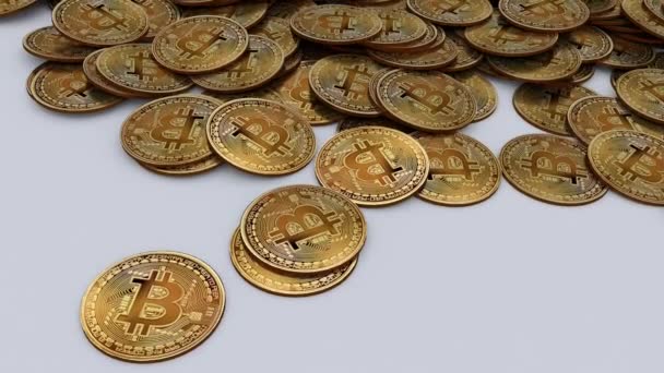 Tiro Viagem Frontal Uma Grande Quantidade Bitcoins Uma Mesa — Vídeo de Stock