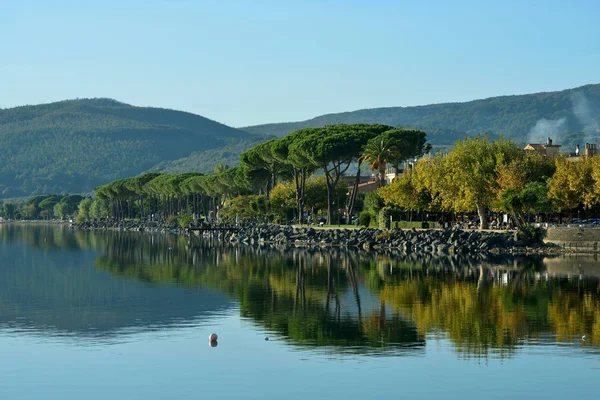 Trevignano Romano waterfront — Stok fotoğraf