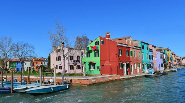 Burano case colorate — Foto Stock