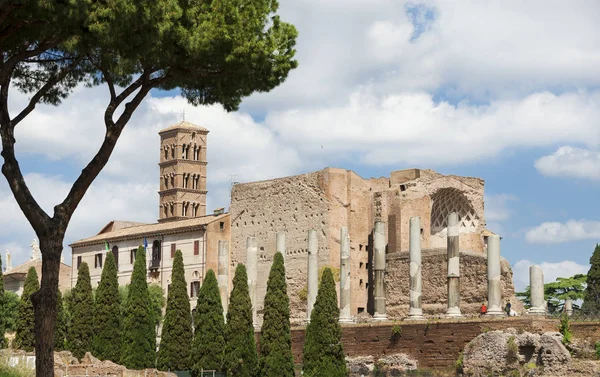 Tempel van venus en roma — Stockfoto