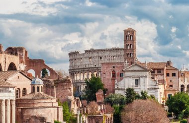 Saint Frances Roma Kolezyum ile