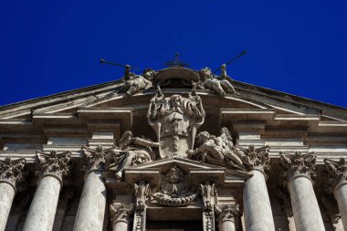 Ss Vincenzo e Anastasio a Trevi