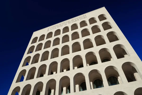 Palazzo della Civilta Italiana — Stock Photo, Image