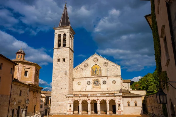 Vista da Catedral de Spoleto — Fotografia de Stock