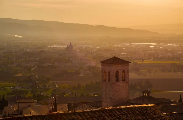 Assisi solnedgång vy — Stockfoto