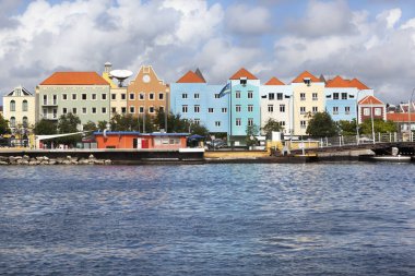 Renkli Willemstad Curacao doğum