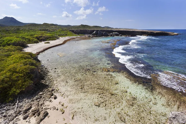 Curacao sahil şeridi