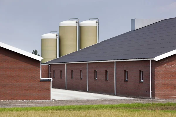 Moderne boerderij — Stockfoto