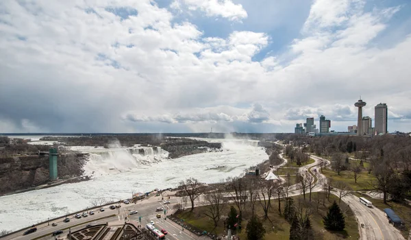 Drohnenblick auf die Niagarafälle — Stockfoto