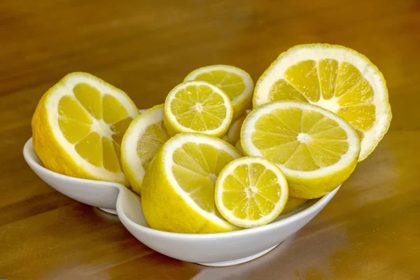 Limão espremer limonada — Fotografia de Stock
