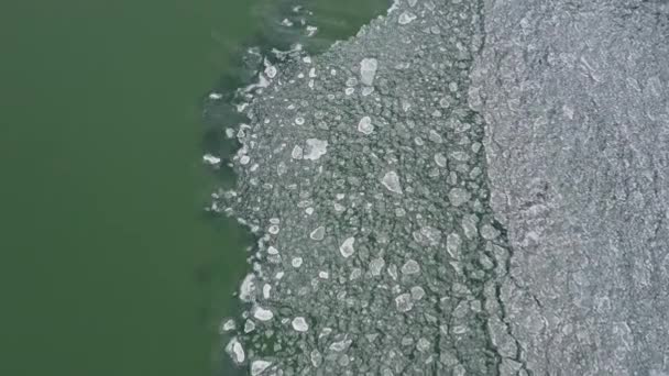 Vista Aérea Reunião Água Gelo Lago Utah Durante Inverno — Vídeo de Stock