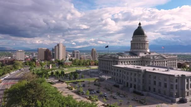 Aerial View Flying Downtown Salt Lake City Utah Viewing Temple — Stock Video