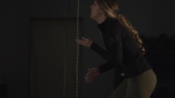 Woman Chalking She Starts Climb Wall Gym — Stock Video