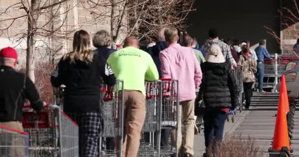 Circa 2020 Orem Utah People Lined Shopping Carts Walking Grocery — стоковое видео