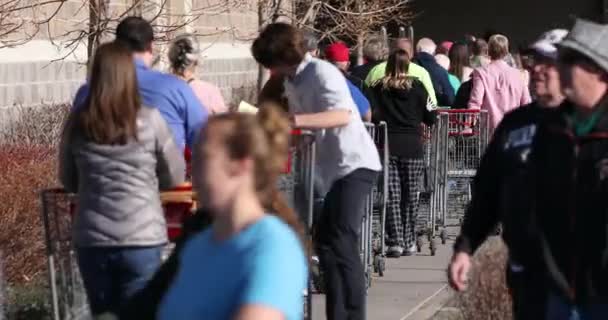 Circa 2020 Orem Utah People Shopping Carts Walking Grocery Store — стоковое видео