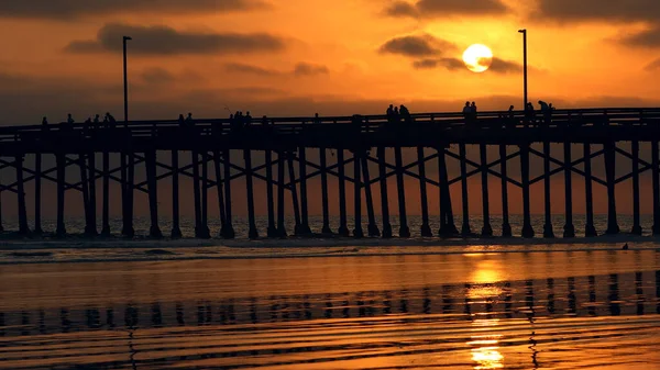 Vista Dell Oceano Molo Newport Beach Durante Tramonto Colorato — Foto Stock