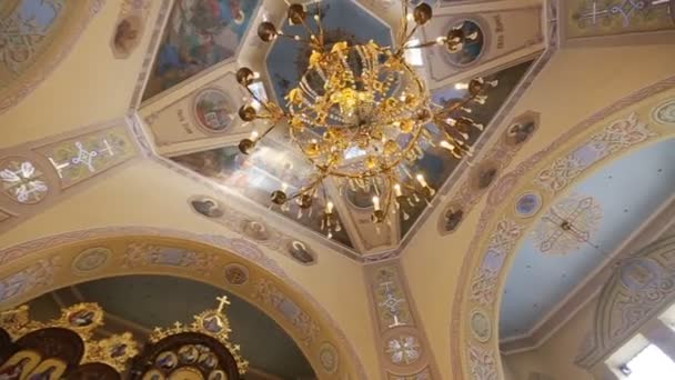 Church lighted lamp in the beautiful old orthodox Church — Stock Video