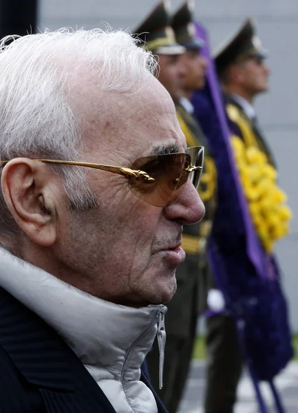 Charles Aznavour in Armenia on the 100th centennial of the Armenian Genocide — Stock Photo, Image