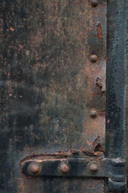 Bir demir kapı veya kapı menteşe bölümünü closeup