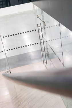 Özet görünümü zemin ve cam bölümleme için aşağı bakıyor